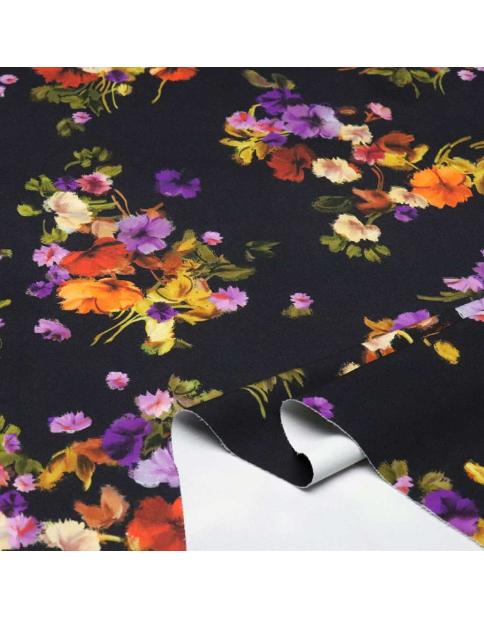 Crep Lycra Negro Flor Otoñal: La Naturaleza en un solo Tejido - Imagen 3