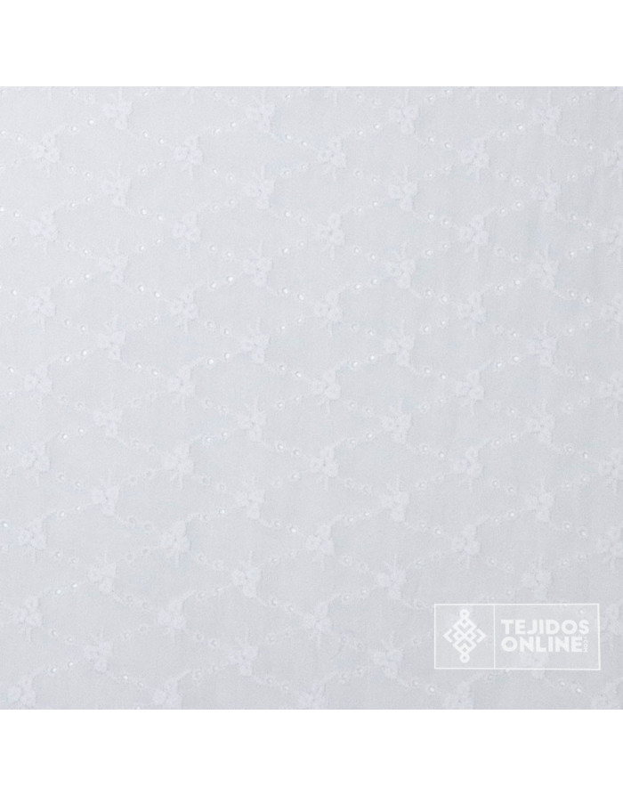 Tela Perforada Blanca Flor Rocio - Tienda de Telas - 100% Algodón - Imagen 2