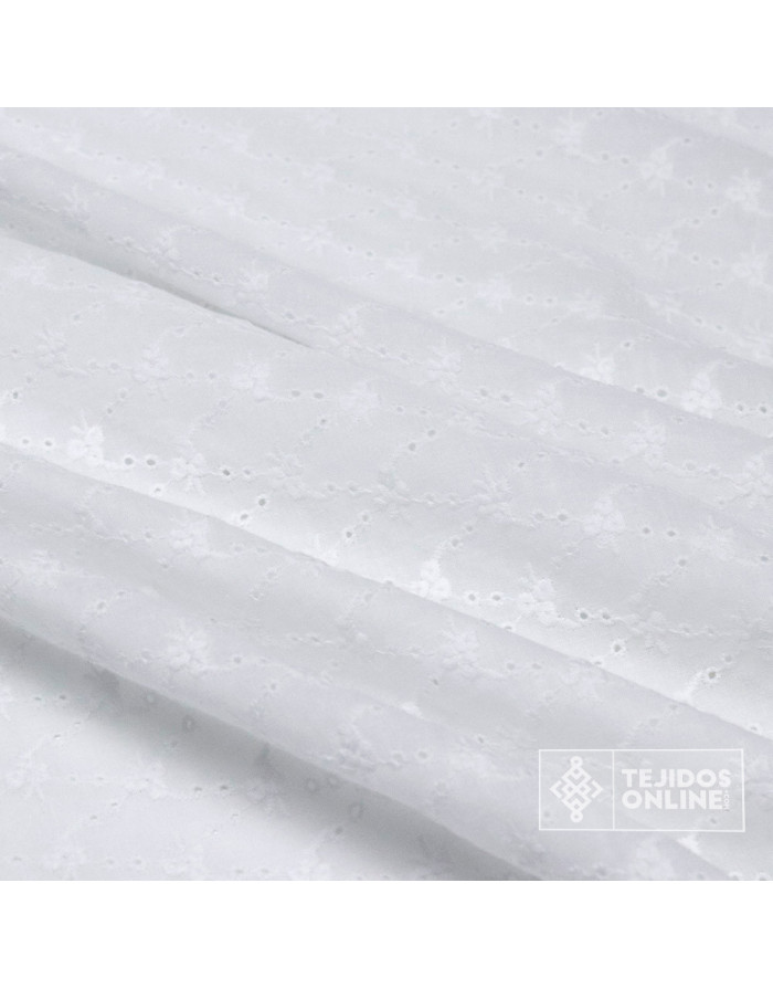 Tela Perforada Blanca Flor Rocio - Tienda de Telas - 100% Algodón - Imagen 4