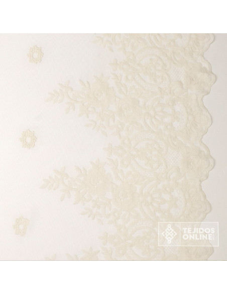 Tul Bordado con Flor Circular | Telas de Tul | Venta de Telas