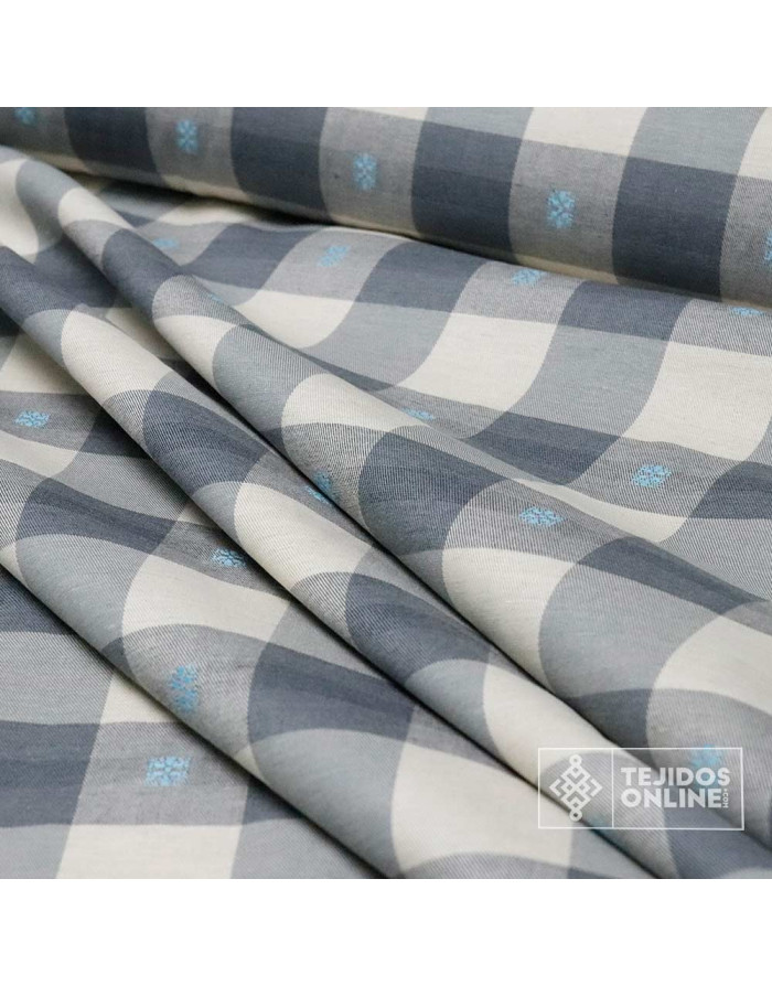 Tela de Cuadros Gris y Beige con Bordado Celeste - Telas Online