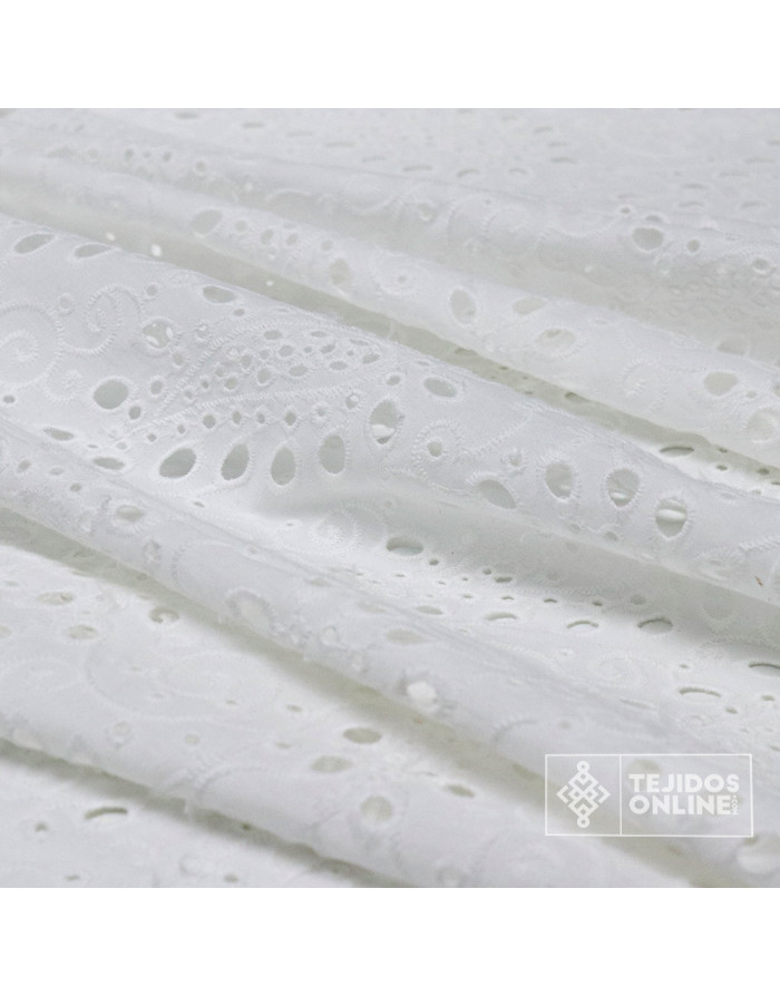 Tela Perforada Cachemira Blanca - Tienda de Telas - 100% Algodón - Imagen 2