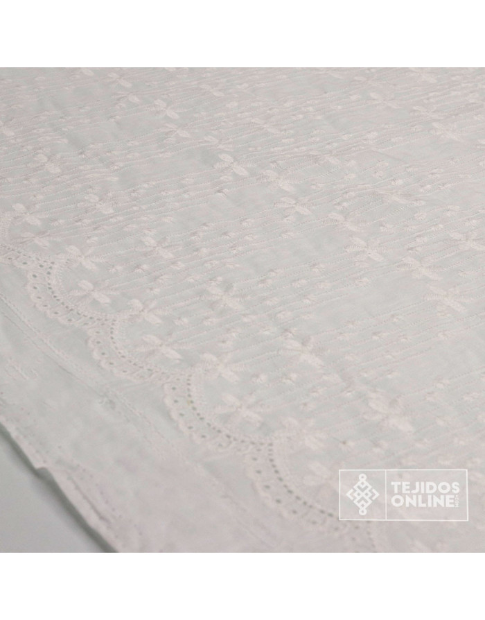 Tela Perforada Lluvia de Flores - Tienda de Telas - 100% Algodón