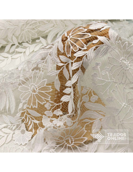 Tela Guipur Flor Blanca – Encaje con Diseño Floral