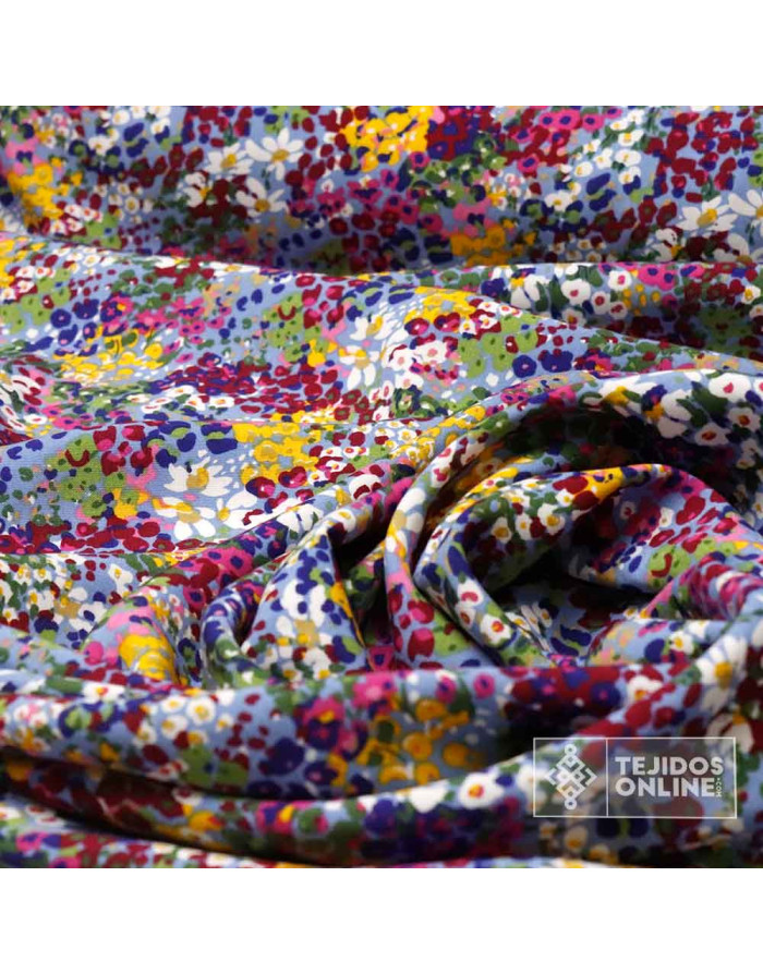 Tela Viscosa Estampado Flores Fondo Celeste - Telas de Vestir