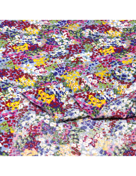 Tela Viscosa Estampado Flores Fondo Celeste - Telas de Vestir