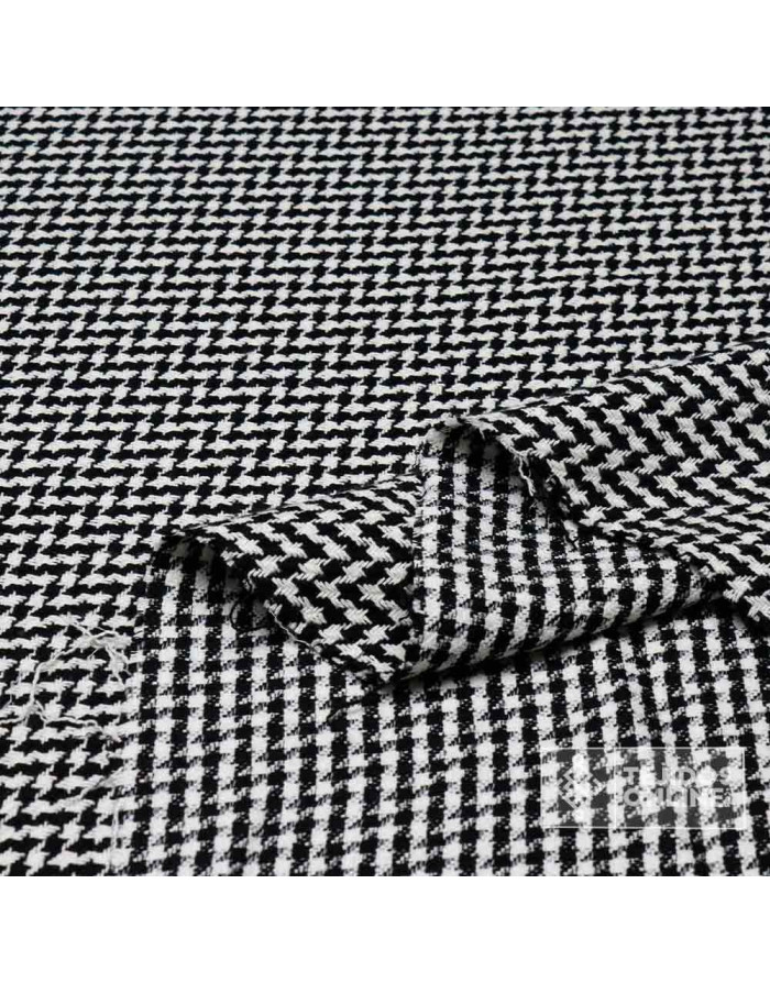 Lana Pata Gallo Blanca Negra- Tela Blanca Negra - Telas Online - Imagen 3