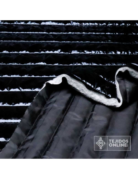 Tela Acolchado Negra | Telas para Abrigos de Moda - Imagen 3