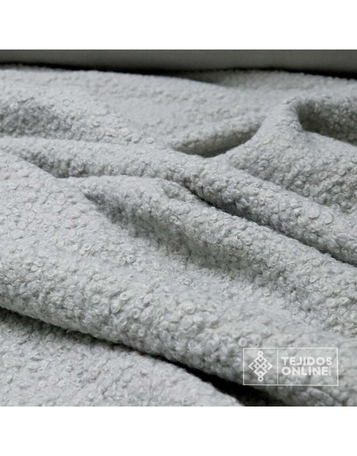 Tela Baquilla Lisa: La Tela Perfecta para la Moda de Invierno - Imagen 2