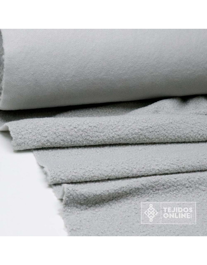 Tela Baquilla Lisa: La Tela Perfecta para la Moda de Invierno - Imagen 3