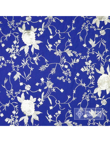 Mantoncillo Azulino Bordados de Flores Champang | Mantoncillos - Imagen 3
