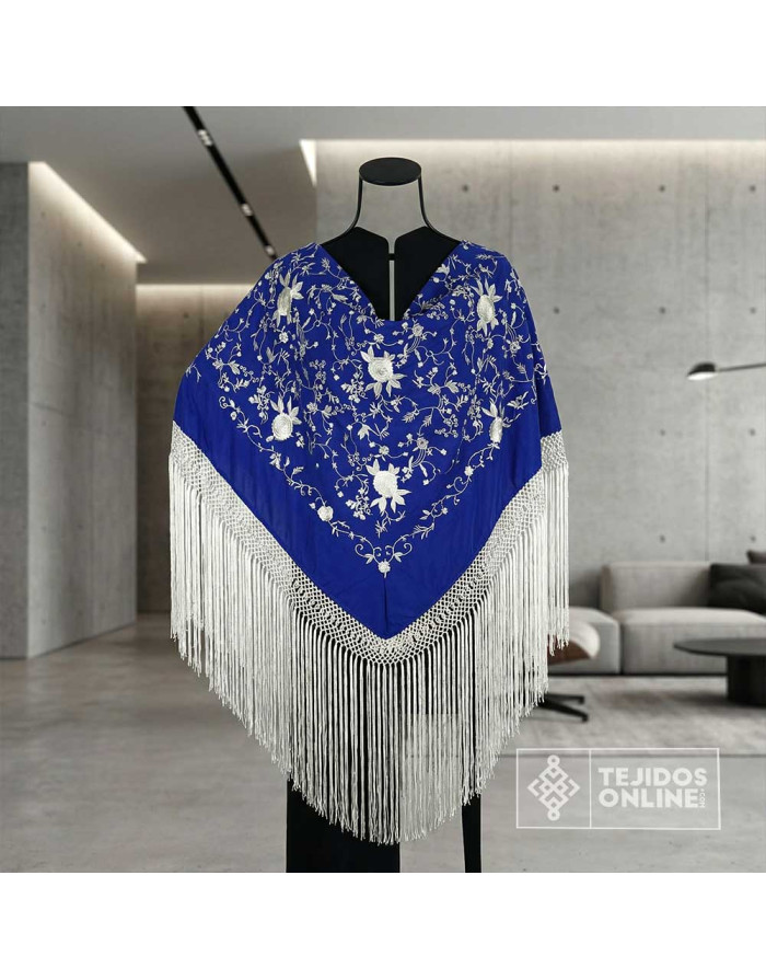 Mantoncillo Azulino Bordados de Flores Champang | Mantoncillos - Imagen 2