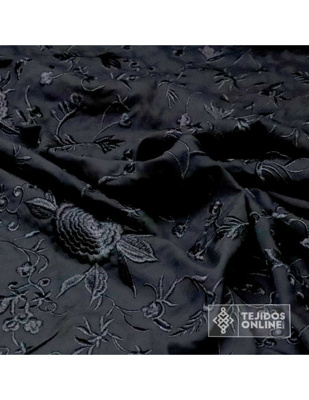 Mantoncillo Negro con Flores Negras | Mantoncillos - Imagen 4