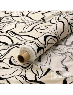 Tela Viscosa Beige con Flor Negra - Viscosa 100% - Imagen 2
