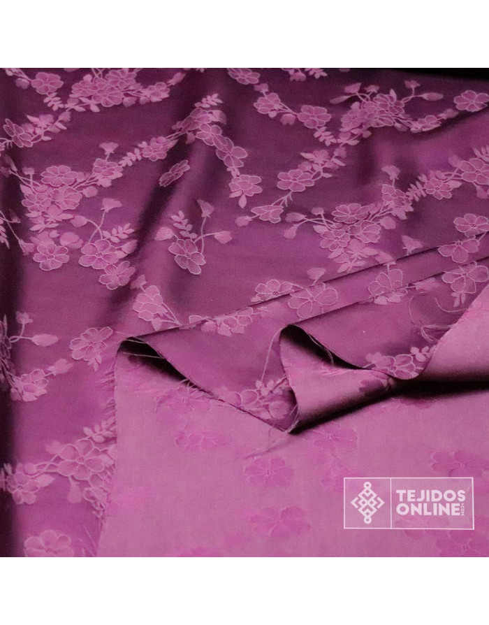 Tela Jacquard en Viscosa Flor Berenjena - Telas de Moda - Imagen 3