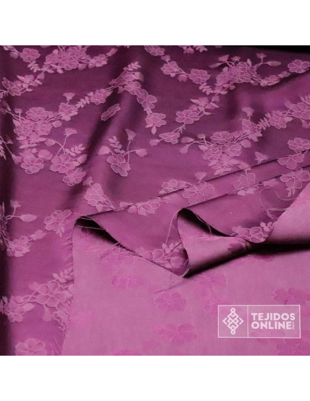 Tela Jacquard en Viscosa Flor Berenjena - Telas de Moda - Imagen 3